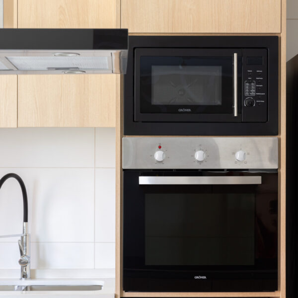 Horno Eléctrico Empotrable Gröner Inox 4F 60L - Imagen 2